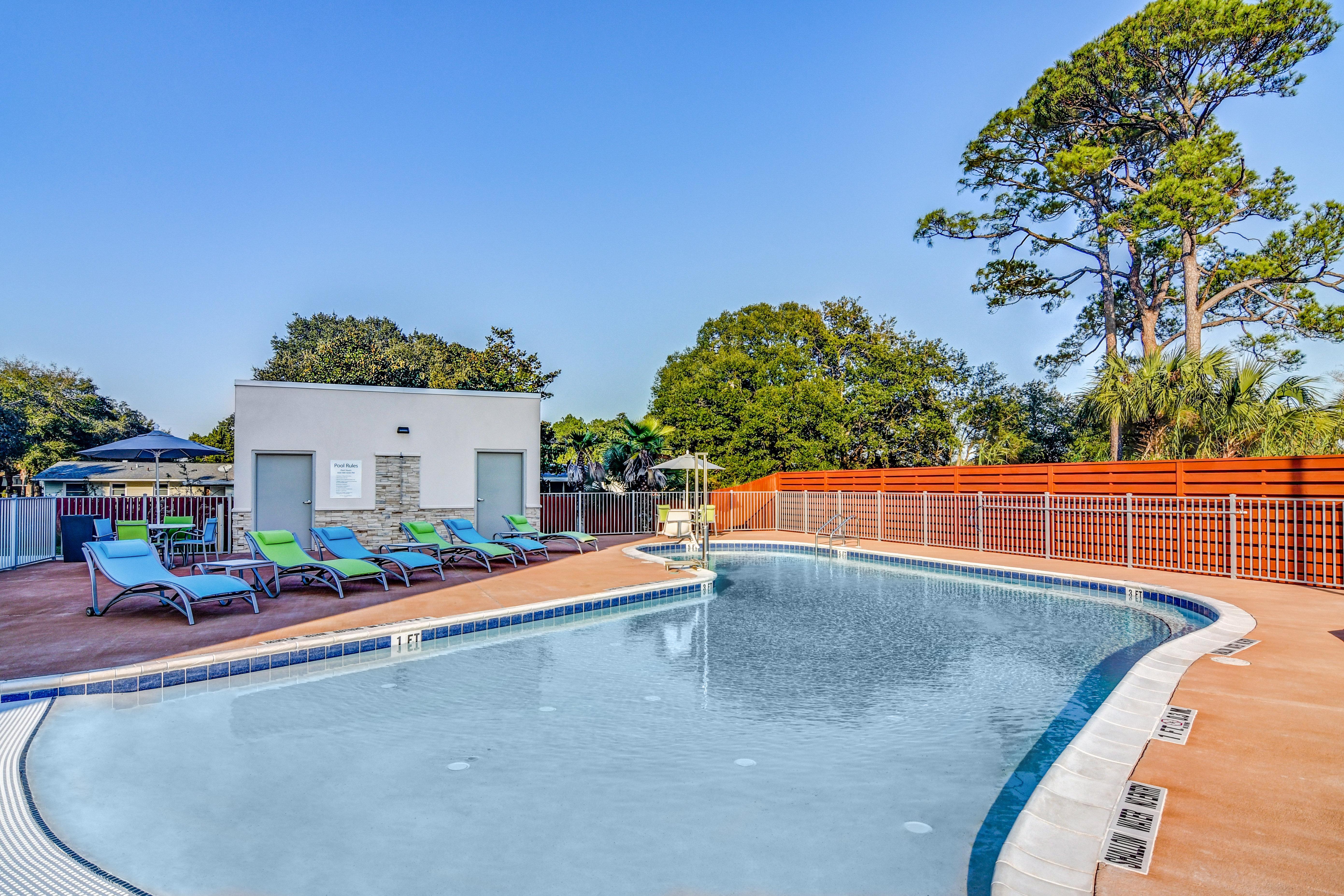Holiday Inn Express - Fort Walton Beach Central By Ihg Exteriör bild